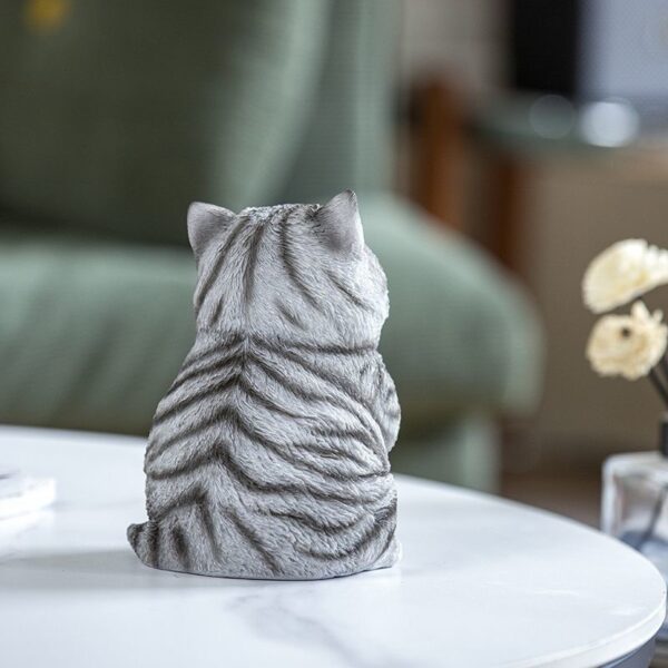 Cut cat resin sculpture 12.5*11.5*17cm - Image 2