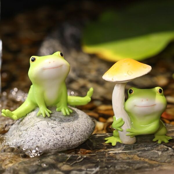 Frog Collection Miniature Fairy Garden and Terrarium Statue - Image 3